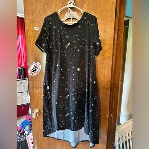 EUC 🌟 Lularoe XL Carly Stars, Moons, and Planets